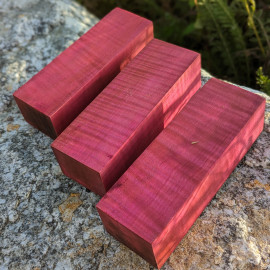 Blocs de bois d'erable ondé stabilisé - Rose