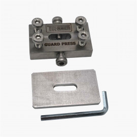 Presse manuelle pour montage de garde